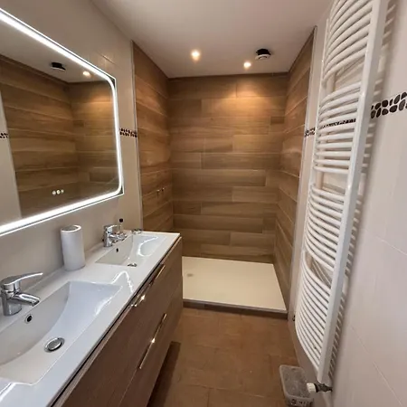 Villa La Rochelle Villa *